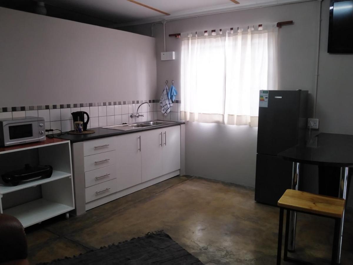 Die Windpomp Guesthouse Gobabis Exterior foto
