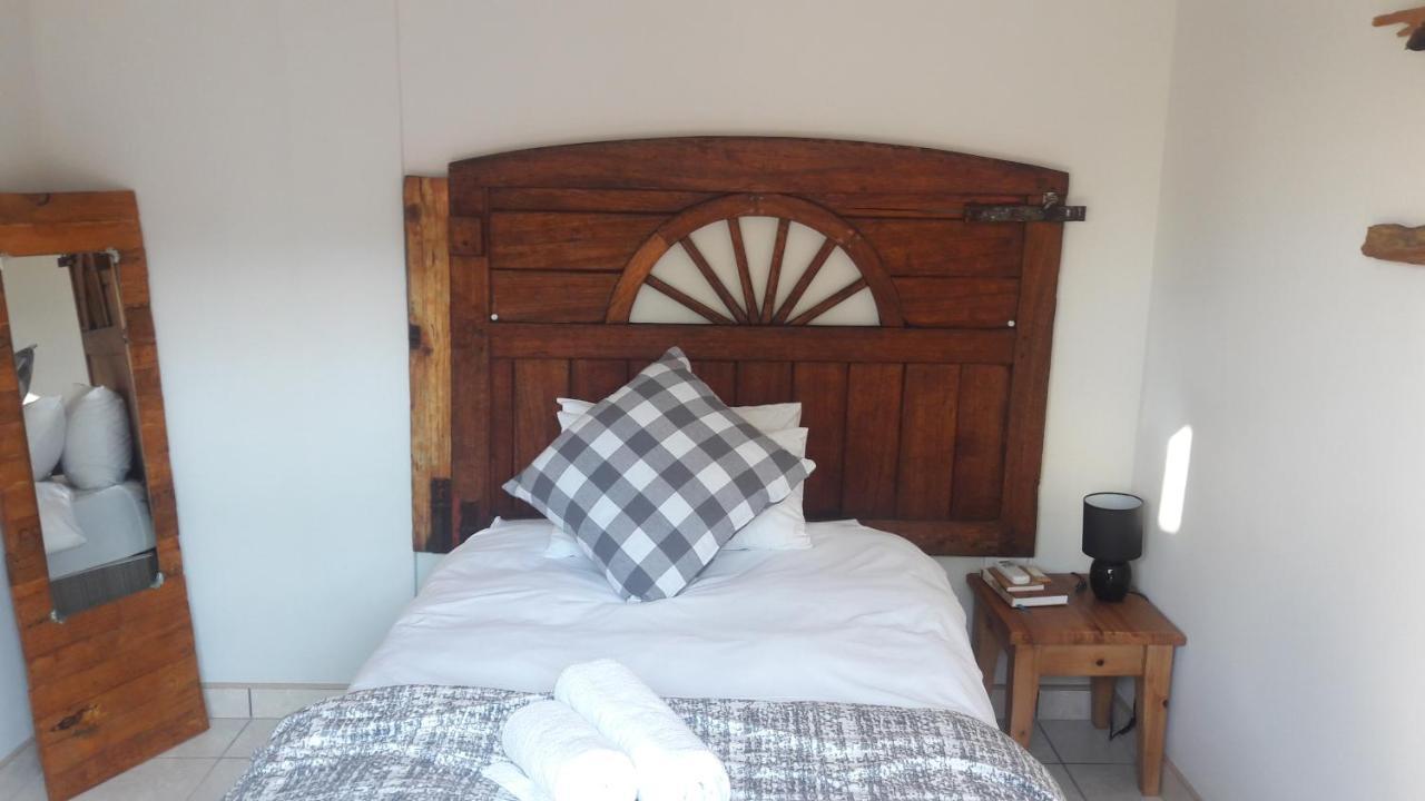 Die Windpomp Guesthouse Gobabis Exterior foto