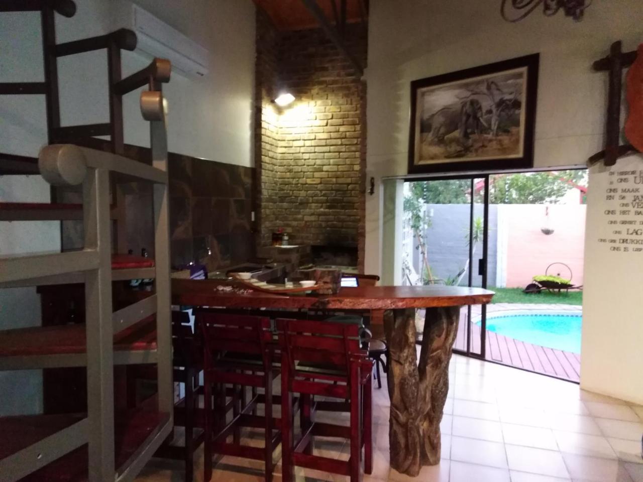 Die Windpomp Guesthouse Gobabis Exterior foto